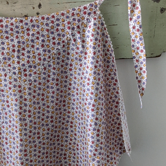 Vintage Handmade Calico Half Apron - Picture 1 of 12